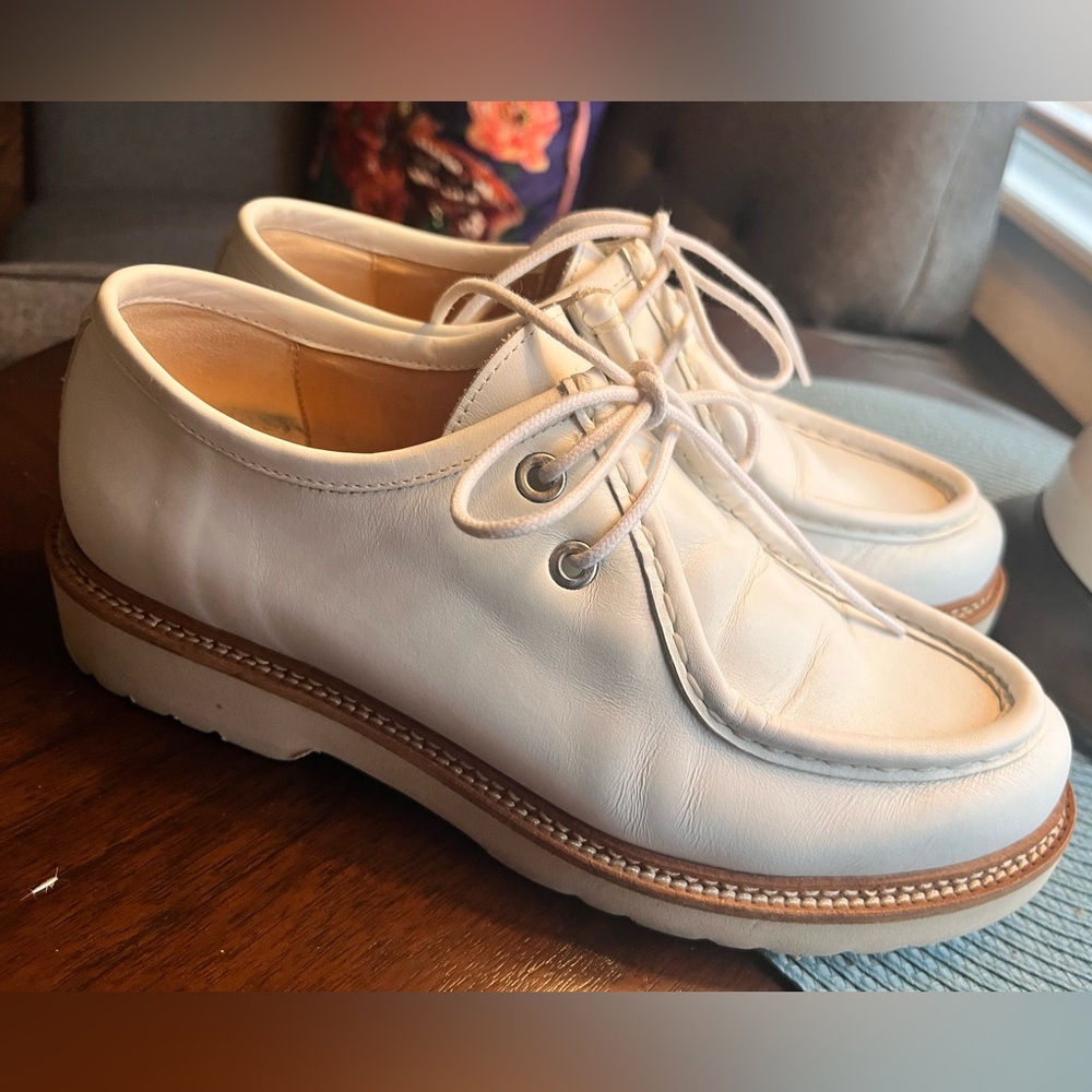 ❤️🦋 Rare🦄Anthropologie Classic White leather Loafers